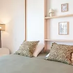#59 Central Balcony 5Mins Old Town & Sea Ac Wifi